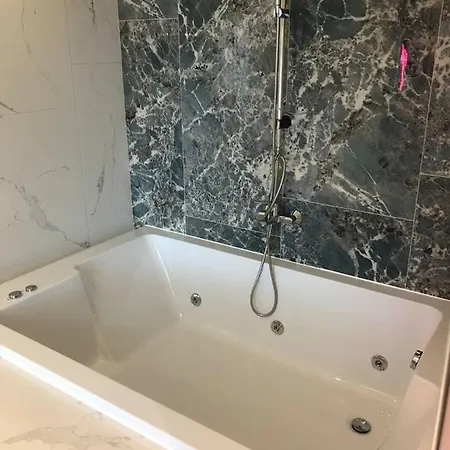 Esila Hotel