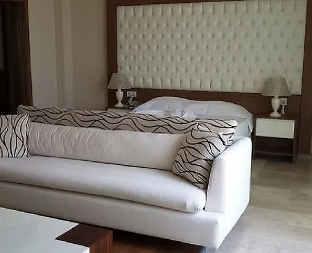 Otel Esila