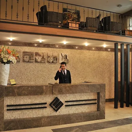 Otel Esila 4*