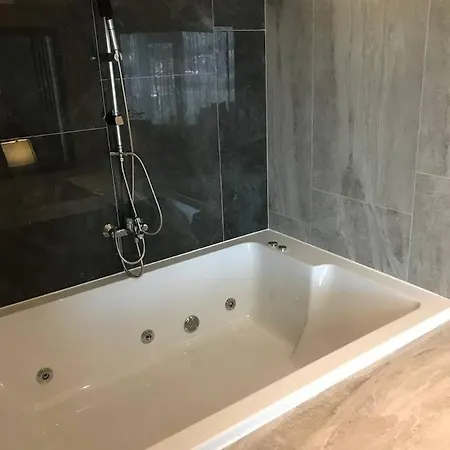 Esila 4*