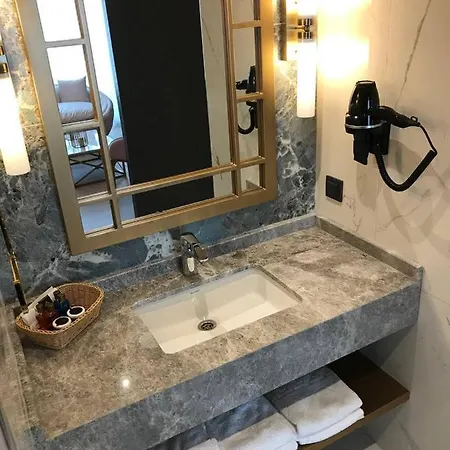Esila Hotel 4*