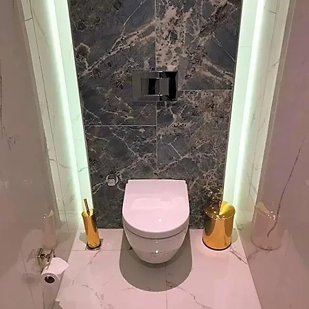 艾斯拉酒店 酒店 4*